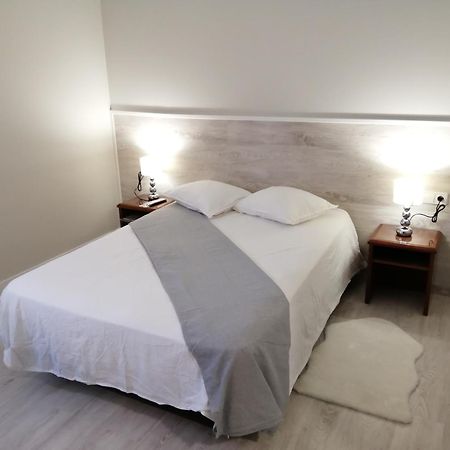 Estudios Los Arcos 테루엘 외부 사진