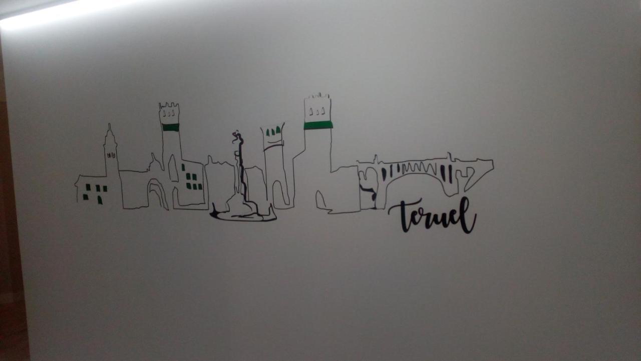 Estudios Los Arcos 테루엘 외부 사진